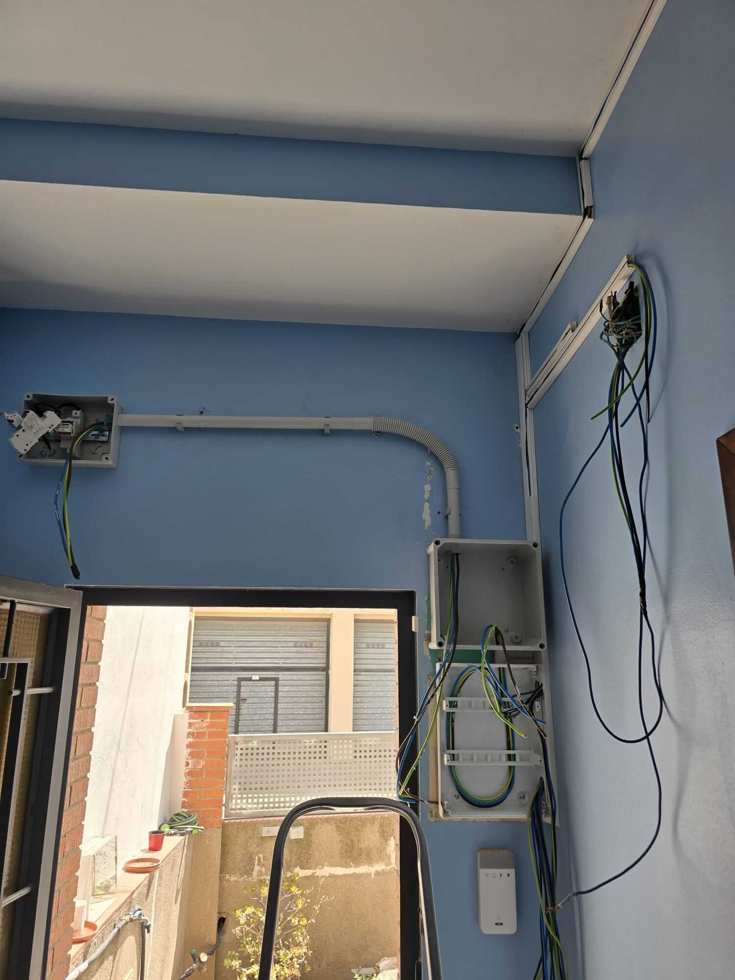 Quadro elétrico novo - detalhe